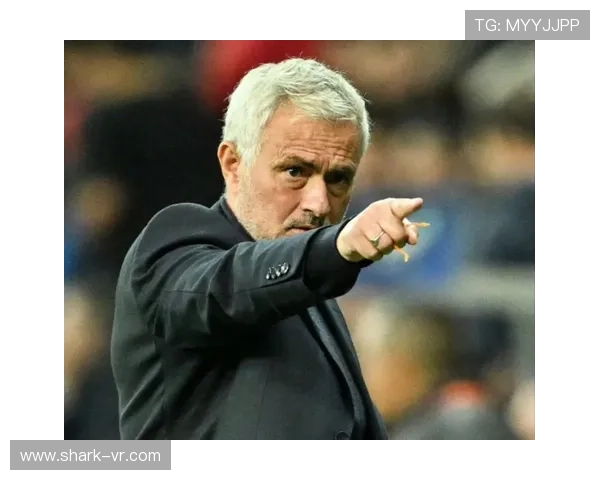 穆里尼奥以独特传球节奏引领球队战术革新值得关注