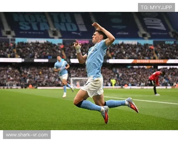 福登 vs 桑乔:英格兰青训双星的战术角色与成长路径差异 福登 vs 桑乔:英格兰青训双星的战术角色与成长路径差异