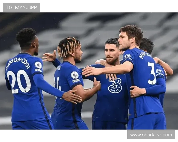 切尔西阵容豪华却表现混乱，球星堆砌是否拖累球队整体运转？