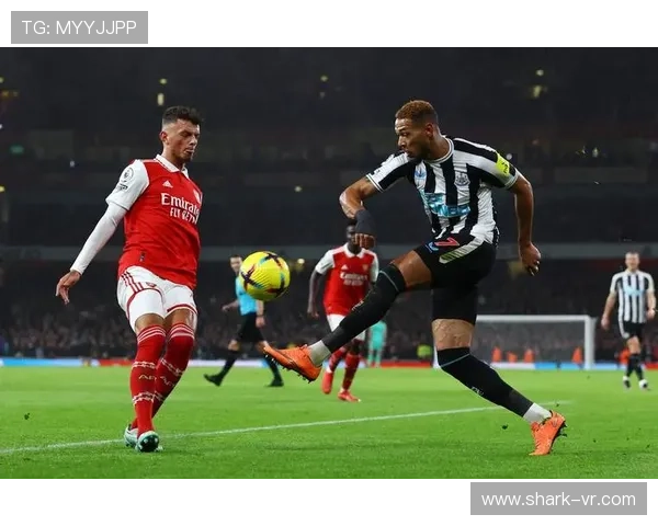 阿森纳中场组织到推进的问题，对竞争格局带来变化，关键战能力受到检验